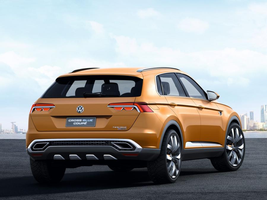  Volkswagen CrossBlue Coupe Concept 2013 года  (фото 2 из 25)
